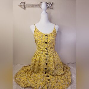 Ladies Medium Japna Yellow Floral Button-Down Dress